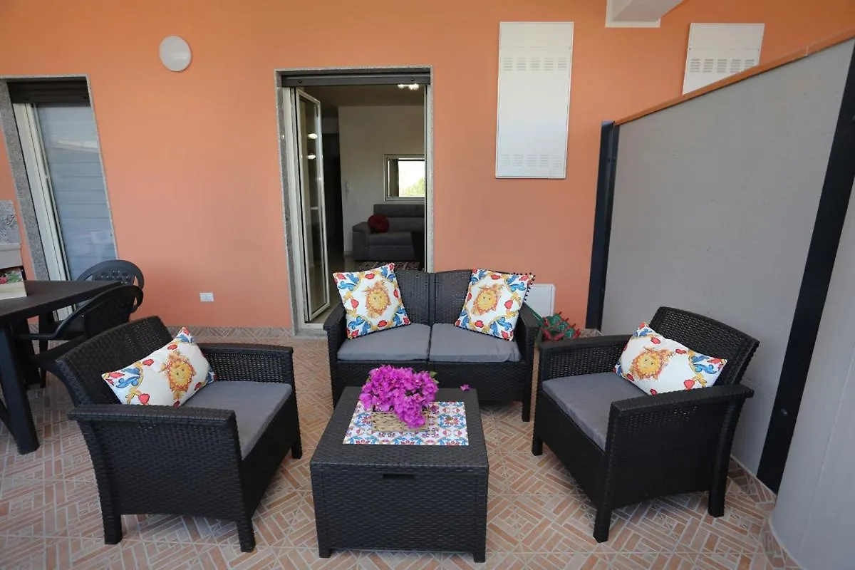 Naxos Sicilian Luxury Apartment Giardini Naxos